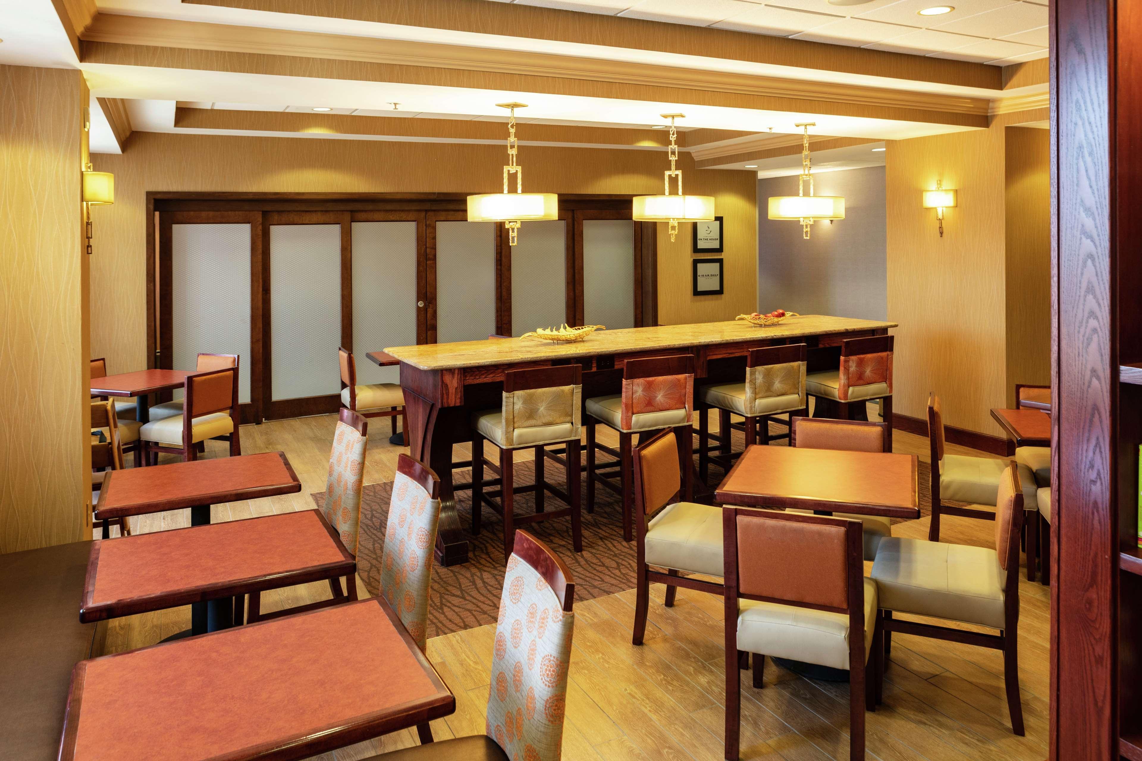 Hampton Inn Easton Eksteriør bilde