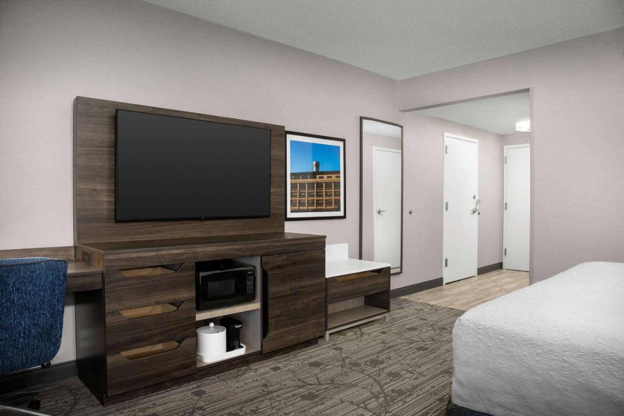 Hampton Inn Easton Eksteriør bilde